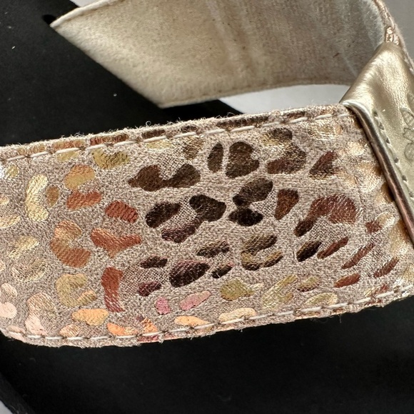 Yellow Box Black and Gold Sandals - Picture 2 of 13